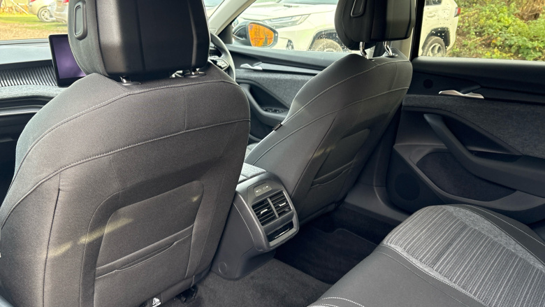 Skoda Superb 2.0 TDI SE Technology 5dr DSG Diesel Estate